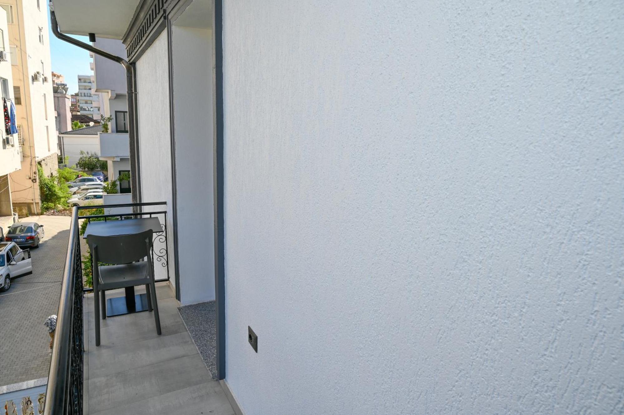 Vila Aaron Durrës Extérieur photo
