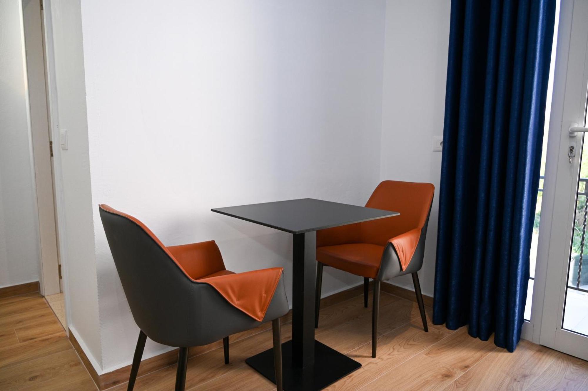 Vila Aaron Durrës Extérieur photo