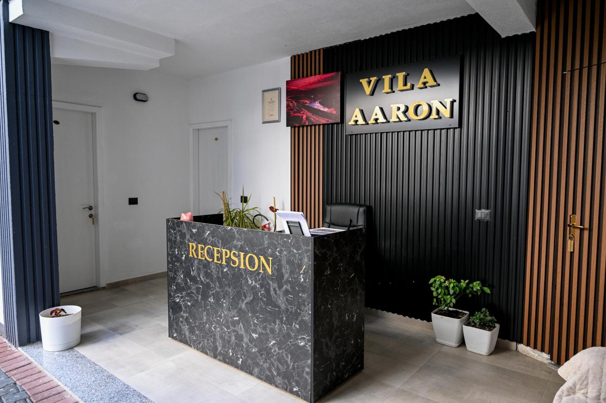 Vila Aaron Durrës Extérieur photo