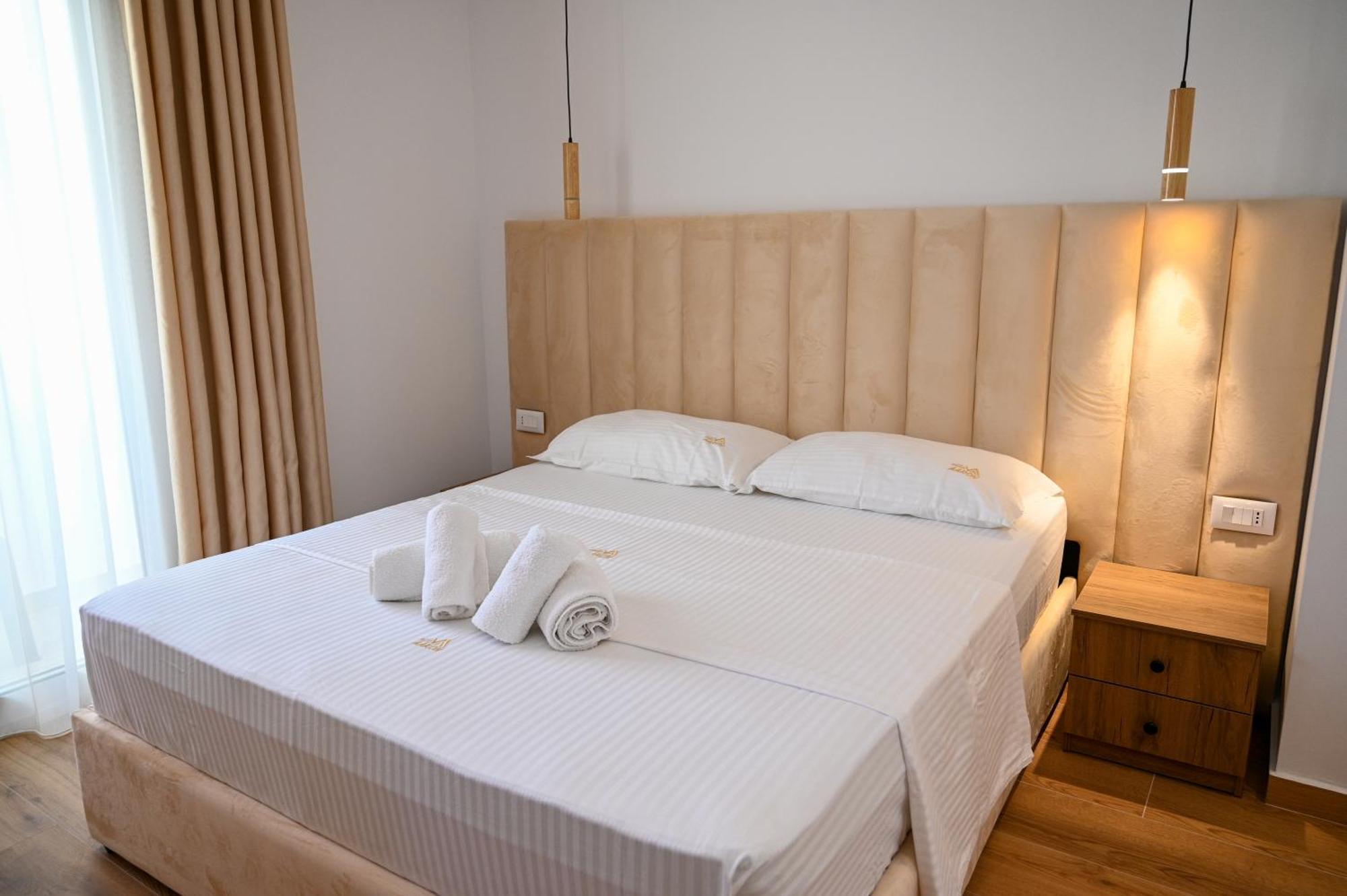 Vila Aaron Durrës Extérieur photo