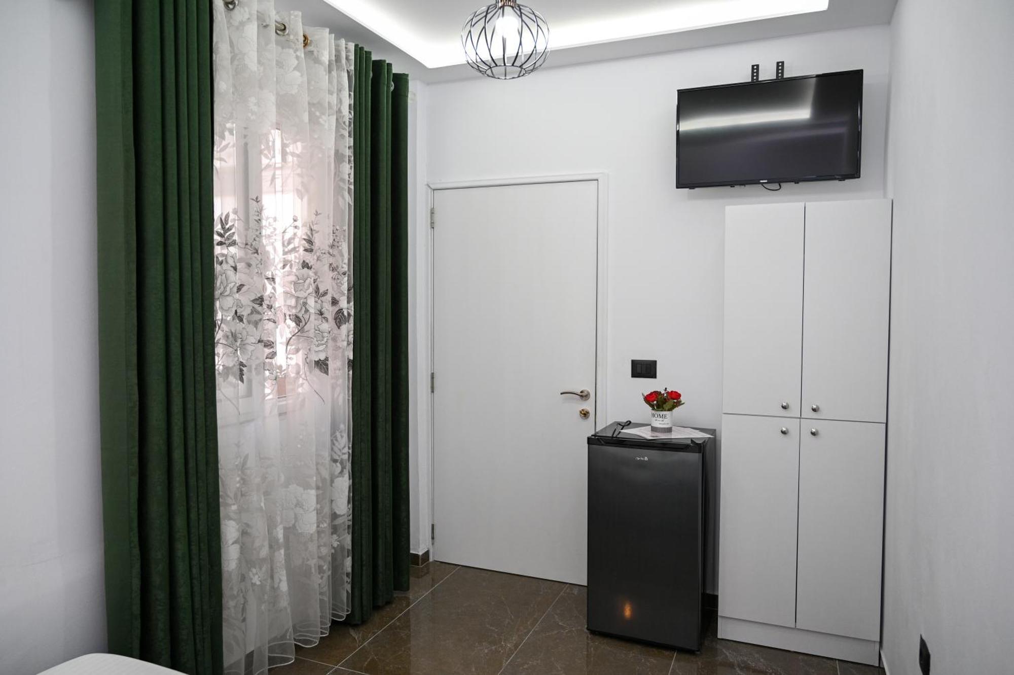 Vila Aaron Durrës Extérieur photo