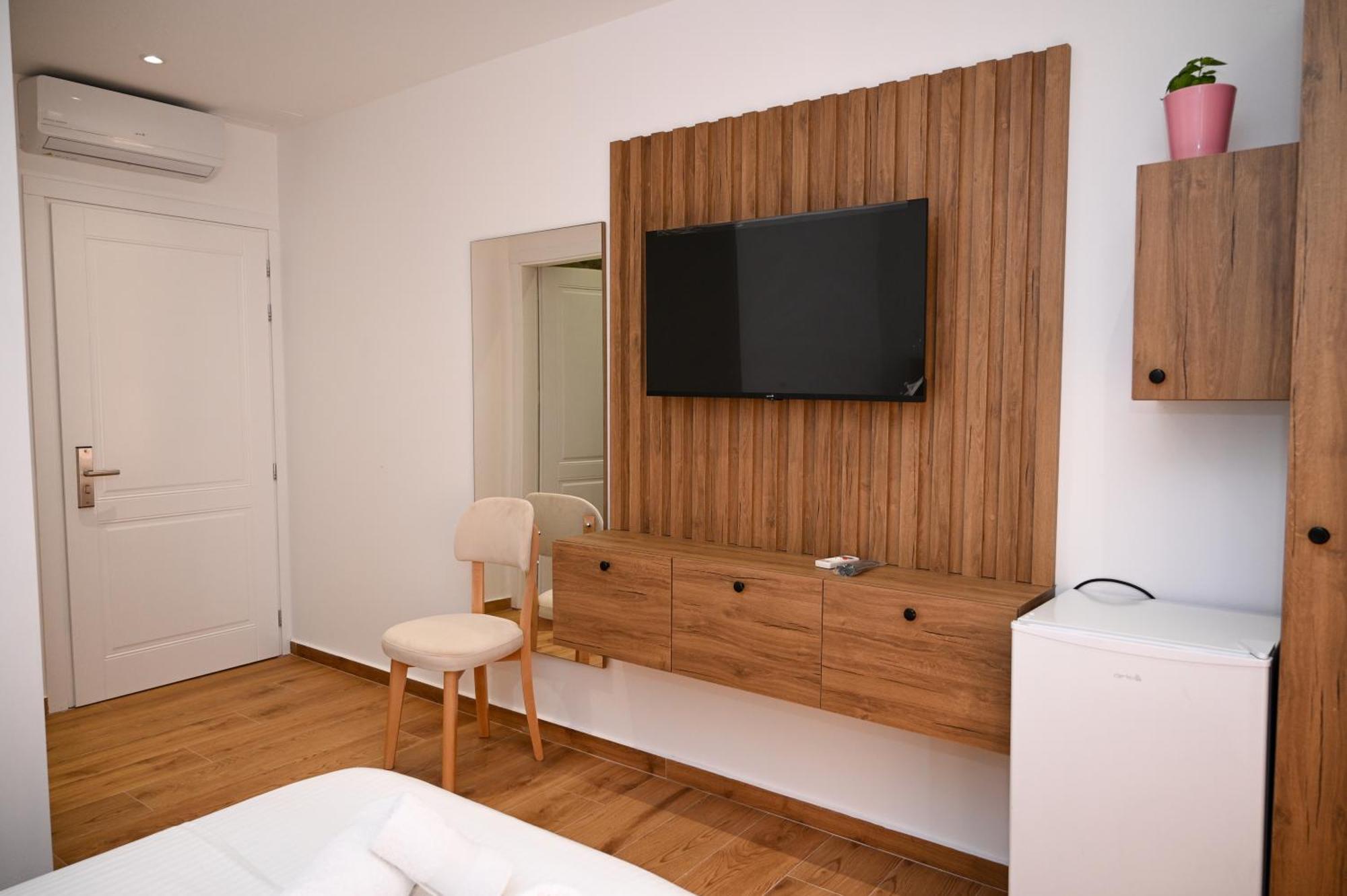 Vila Aaron Durrës Extérieur photo