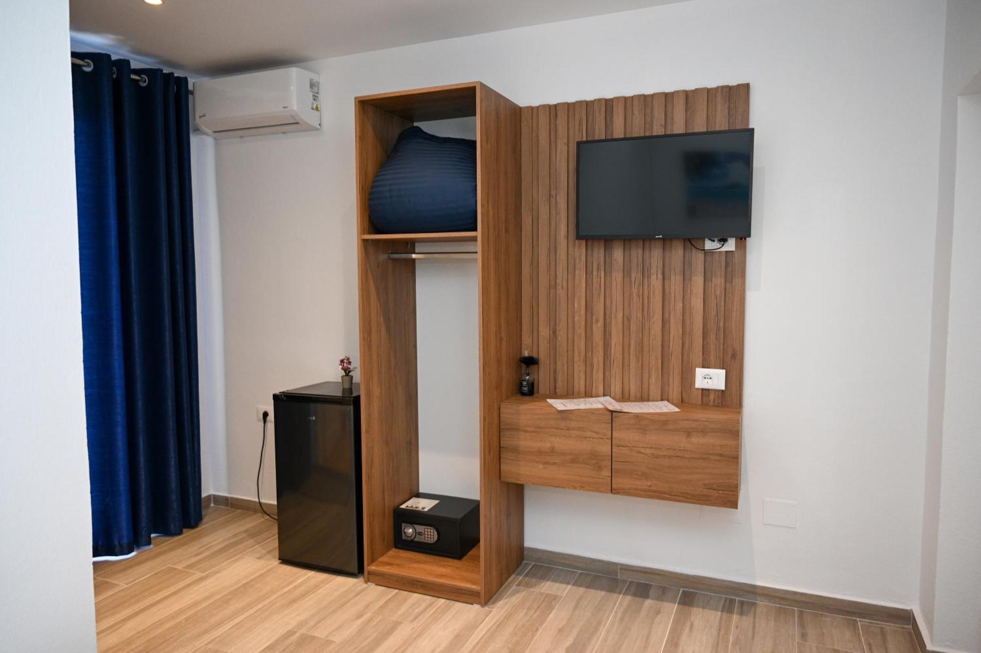 Vila Aaron Durrës Extérieur photo