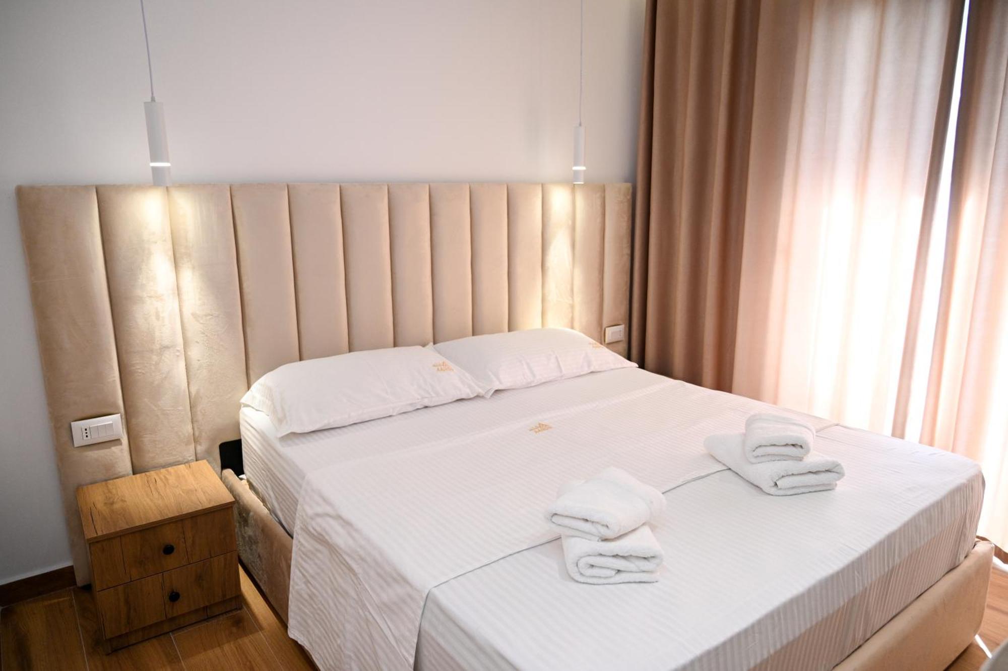 Vila Aaron Durrës Extérieur photo