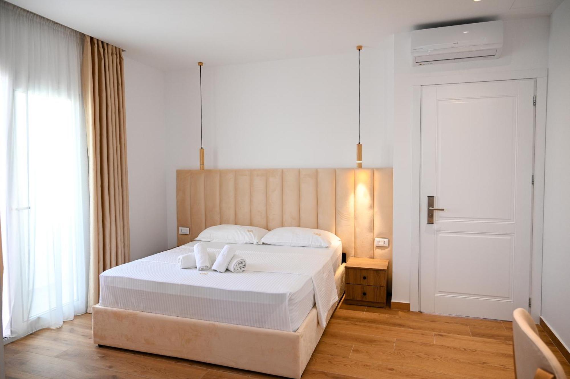 Vila Aaron Durrës Extérieur photo